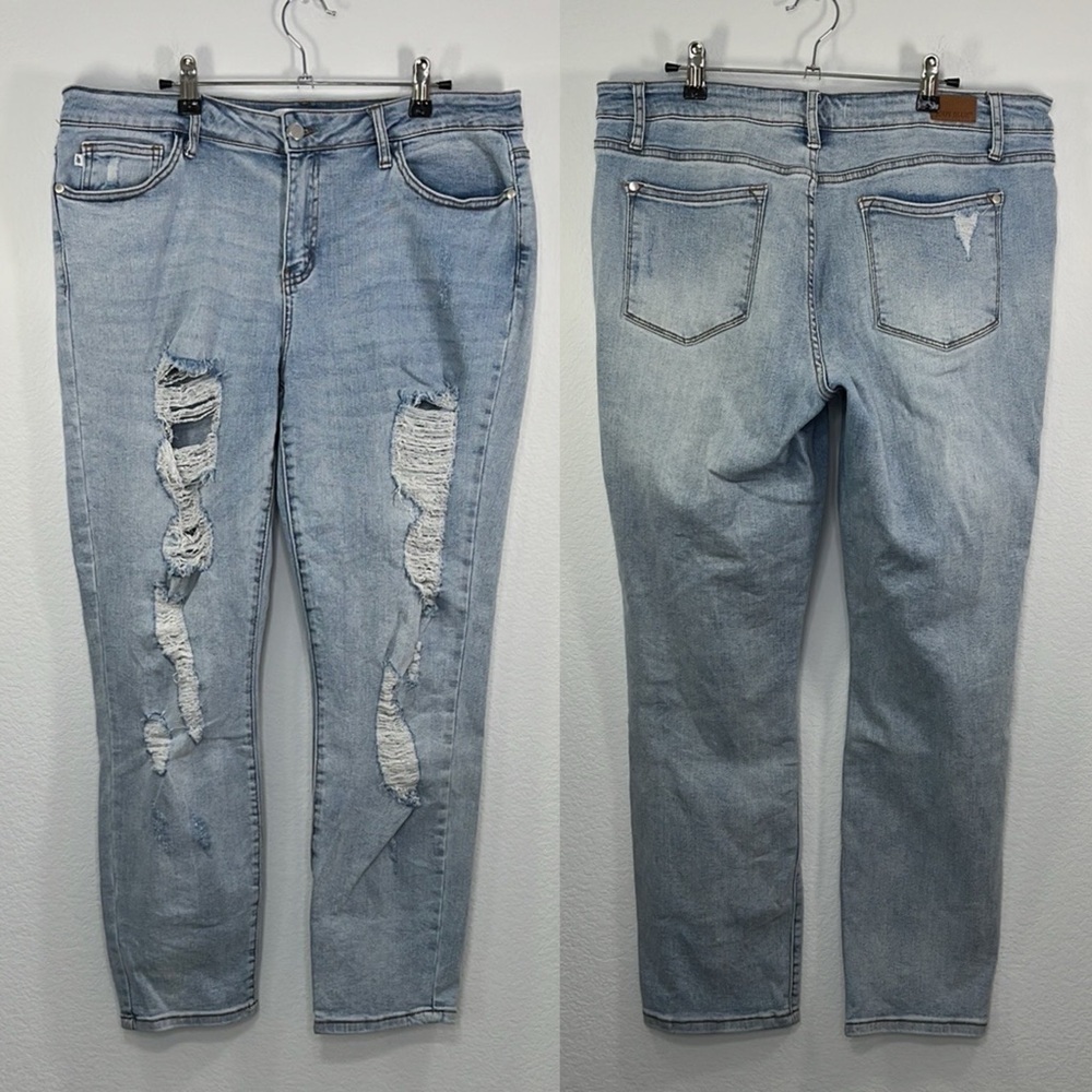 Judy Blue Destroyed Boyfriend Jeans light Wash size‎ 15/32